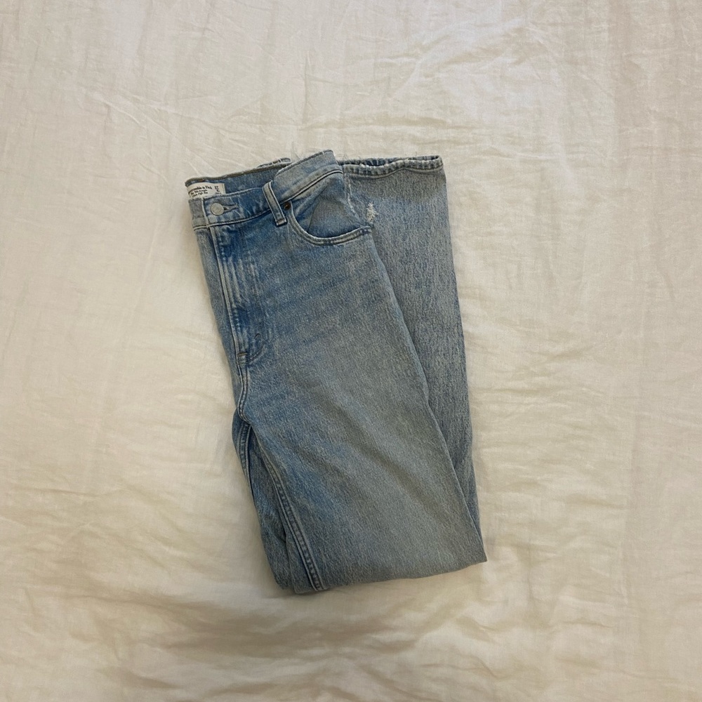 Abercrombie jeans